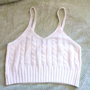 Small cropped shirt